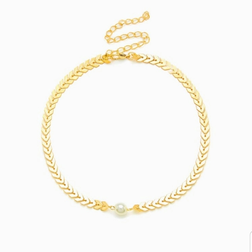 ^Felicia^ Arrow Choker - Picture 2 of 4